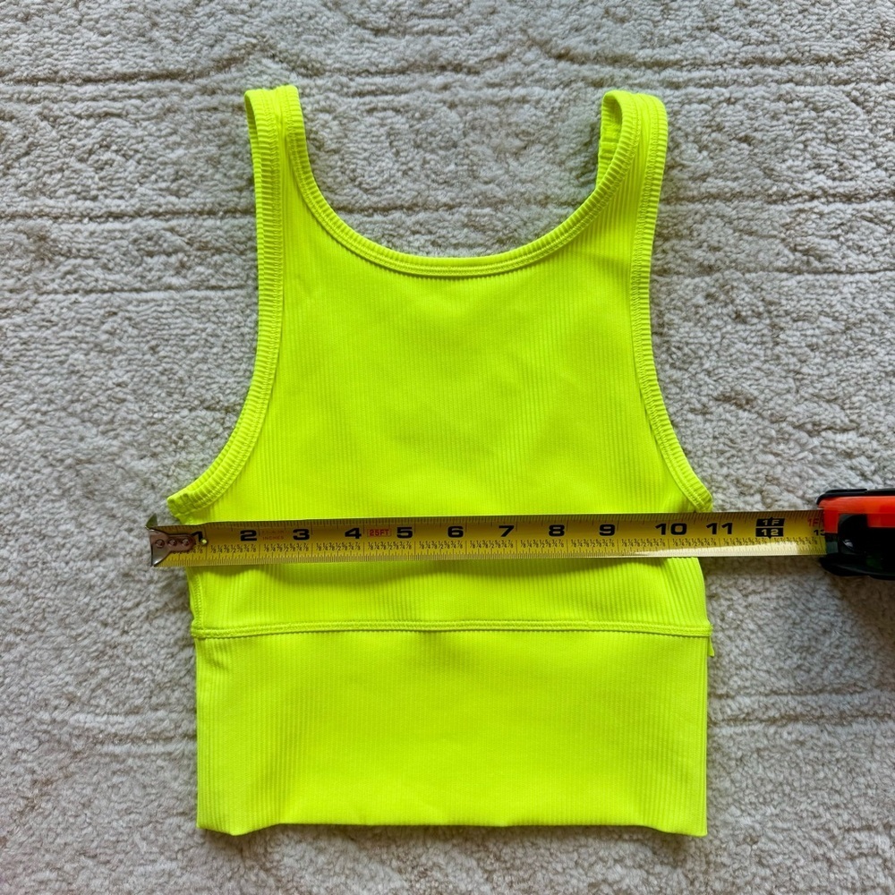 Lululemon Power Pivot Ribbed Tank Top
Electric Lemon - Picture 5 of 5